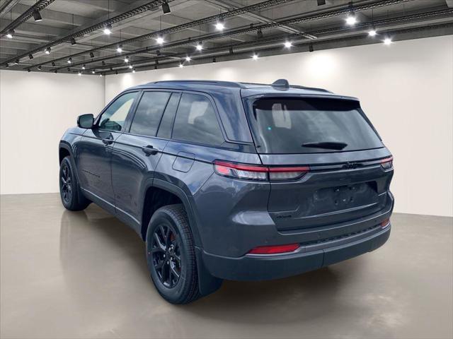 2026 Jeep Grand Cherokee GRAND CHEROKEE LAREDO ALTITUDE 4X4 2026 Jeep Grand Cherokee GRAND CHEROKEE LAREDO ALTITUDE 4X4