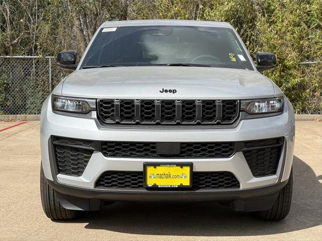 2026 Jeep Grand Cherokee GRAND CHEROKEE LAREDO ALTITUDE 4X2