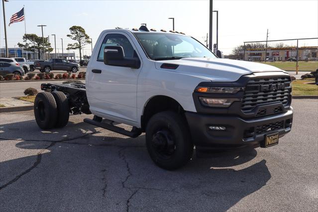 2026 RAM Ram 3500 Chassis Cab RAM 3500 TRADESMAN CHASSIS REGULAR CAB 4X4 60 CA