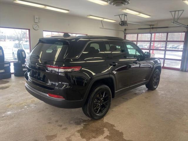 2026 Jeep Grand Cherokee Altitude 4x4