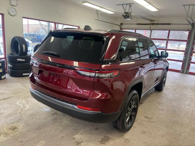 2026 Jeep Grand Cherokee Altitude 4x4