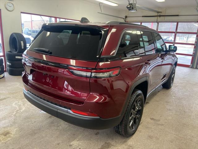 2026 Jeep Grand Cherokee Altitude 4x4