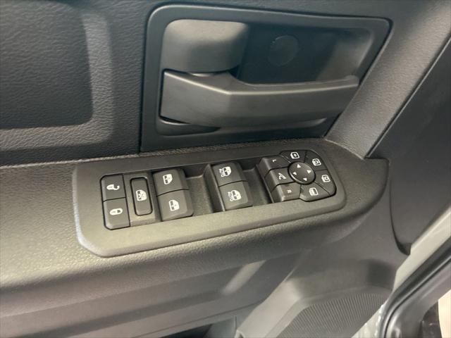 2026 Ram 2500 Black Express Crew Cab 4x4 8" Box