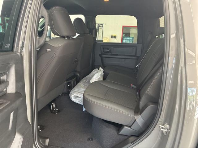 2026 Ram 2500 Black Express Crew Cab 4x4 8" Box
