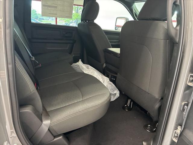 2026 Ram 2500 Black Express Crew Cab 4x4 8" Box