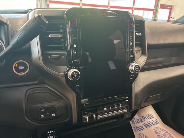 2026 Ram 2500 Black Express Crew Cab 4x4 8" Box