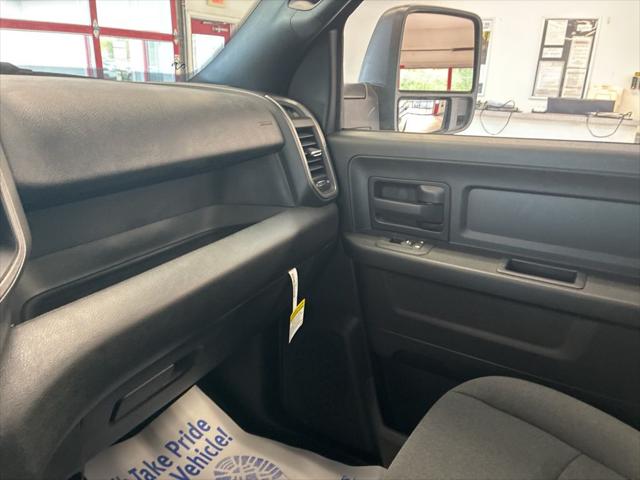 2026 Ram 2500 Black Express Crew Cab 4x4 8" Box