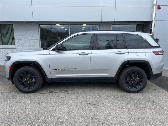 2026 Jeep Grand Cherokee GRAND CHEROKEE LAREDO ALTITUDE 4X4 2026 Jeep Grand Cherokee GRAND CHEROKEE LAREDO ALTITUDE 4X4