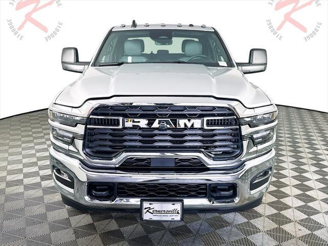 2026 RAM Ram 3500 RAM 3500 TRADESMAN CREW CAB 4X4 8 BOX
