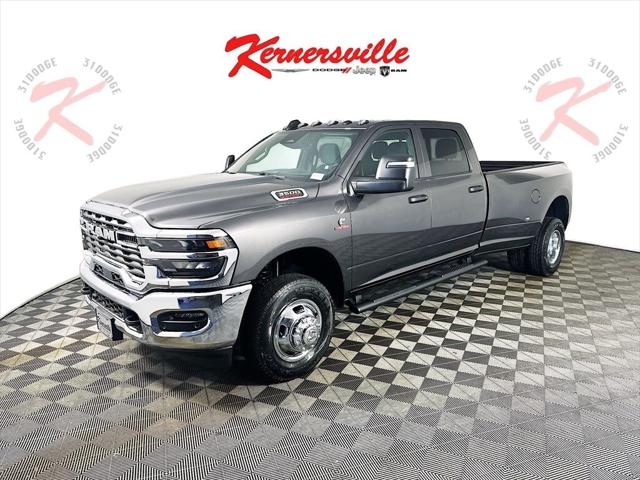 2026 RAM Ram 3500 RAM 3500 TRADESMAN CREW CAB 4X4 8 BOX