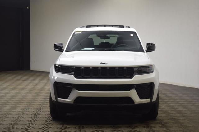 2026 Jeep Grand Cherokee GRAND CHEROKEE LAREDO ALTITUDE 4X4