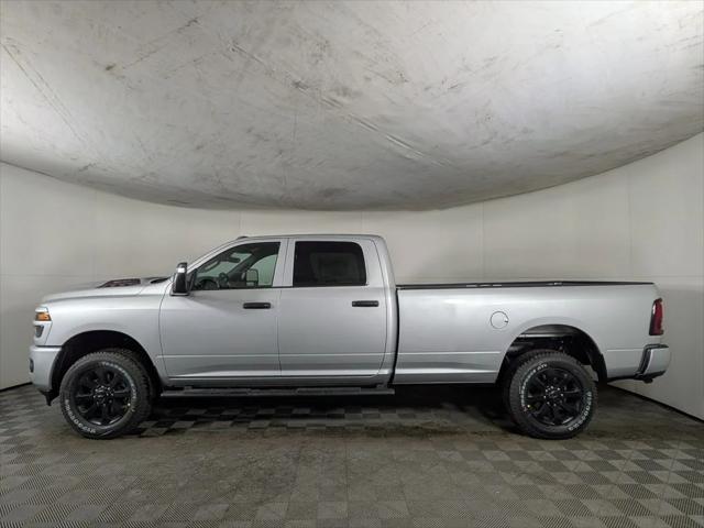 2026 RAM Ram 2500 RAM 2500 BLACK EXPRESS CREW CAB 4X4 8 BOX