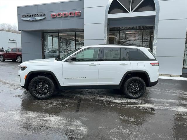 2026 Jeep Grand Cherokee GRAND CHEROKEE LAREDO ALTITUDE 4X4 2026 Jeep Grand Cherokee GRAND CHEROKEE LAREDO ALTITUDE 4X4