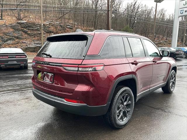 2026 Jeep Grand Cherokee Altitude 4x4