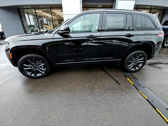 2026 Jeep Grand Cherokee GRAND CHEROKEE LIMITED RESERVE 4X4