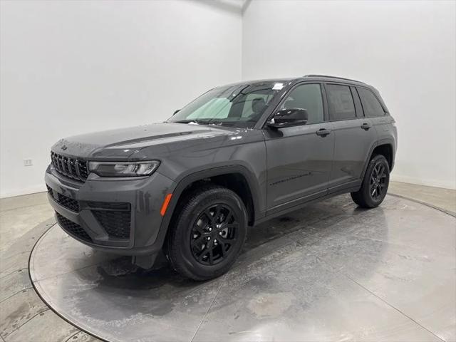 2026 Jeep Grand Cherokee GRAND CHEROKEE LAREDO ALTITUDE 4X4 2026 Jeep Grand Cherokee GRAND CHEROKEE LAREDO ALTITUDE 4X4