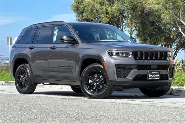2026 Jeep Grand Cherokee GRAND CHEROKEE LAREDO ALTITUDE 4X4