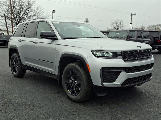 2026 Jeep Grand Cherokee GRAND CHEROKEE LAREDO ALTITUDE 4X4 2026 Jeep Grand Cherokee GRAND CHEROKEE LAREDO ALTITUDE 4X4