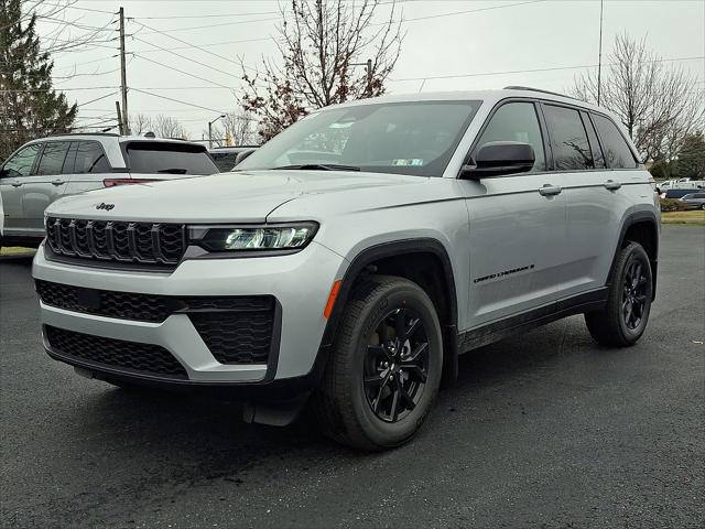 2026 Jeep Grand Cherokee GRAND CHEROKEE LAREDO ALTITUDE 4X4 2026 Jeep Grand Cherokee GRAND CHEROKEE LAREDO ALTITUDE 4X4