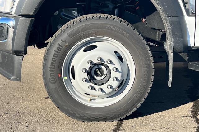 2026 Ford F-550 XL
