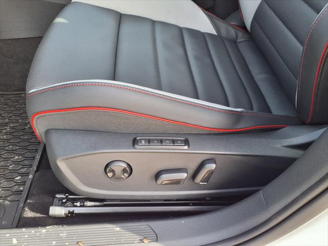 2026 Volkswagen Golf GTI Autobahn