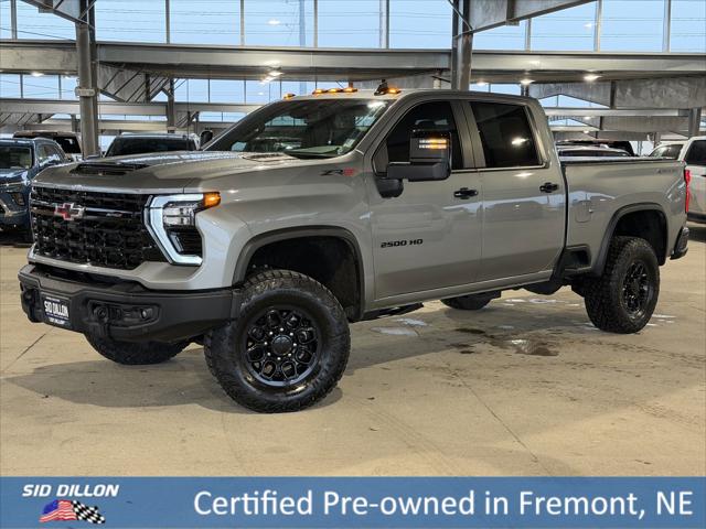 2025 Chevrolet Silverado 2500HD 4WD Crew Cab Standard Bed ZR2