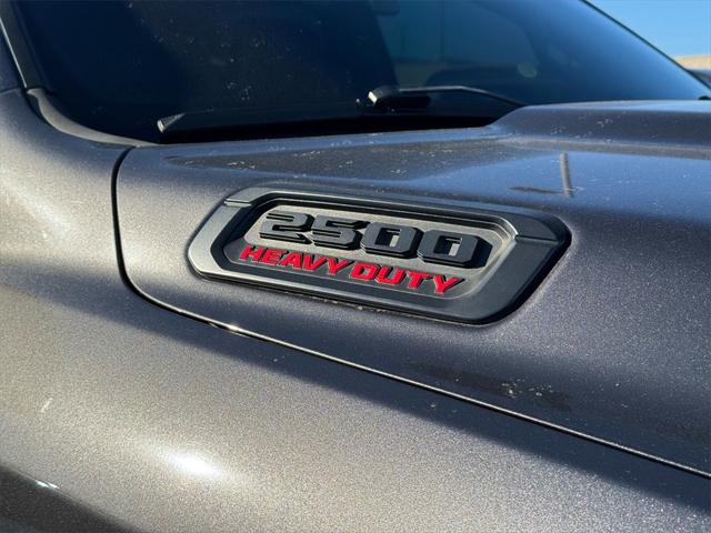 2022 RAM 2500 Limited Mega Cab 4x4 64 Box