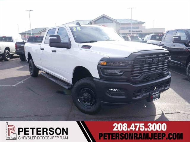 2025 RAM 2500 Tradesman Crew Cab 4x4 8 Box