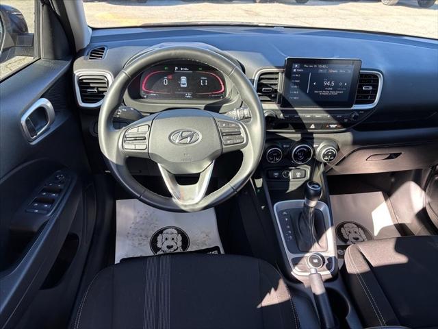 2025 Hyundai Venue SEL 2025 Hyundai Venue SEL