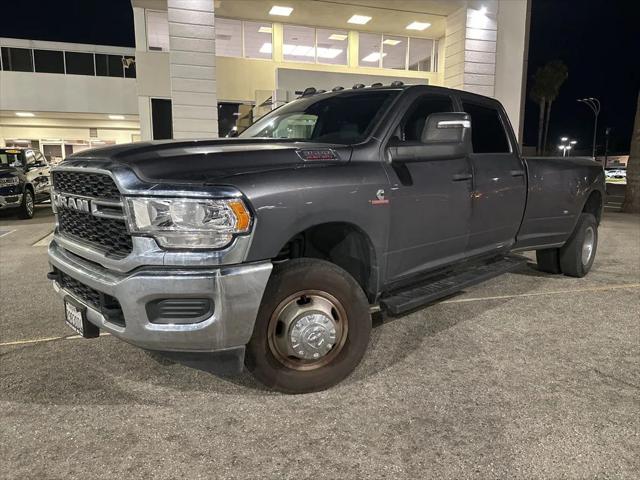 2024 RAM 3500 Tradesman Crew Cab 4x4 8 Box
