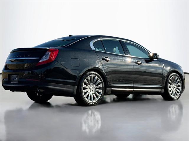 2015 Lincoln MKS 4dr Sdn 3.7L AWD