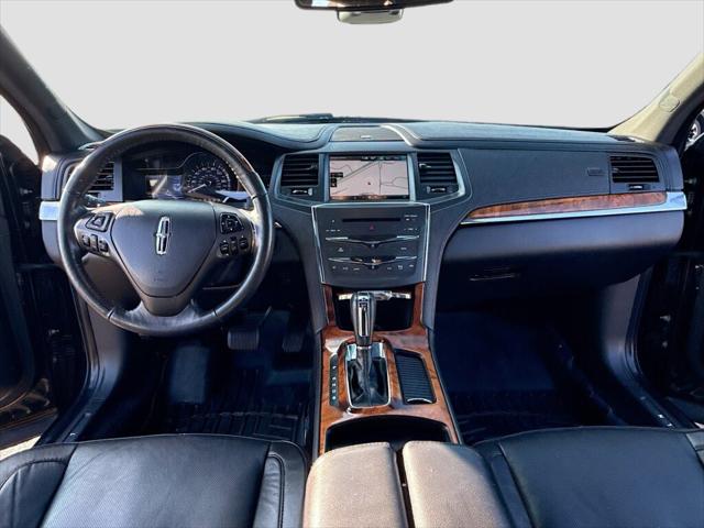 2015 Lincoln MKS 4dr Sdn 3.7L AWD