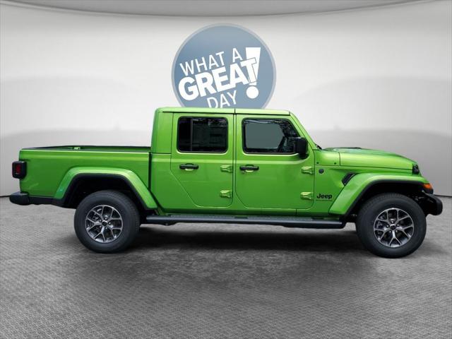 2026 Jeep Gladiator GLADIATOR SPORT S 4X4