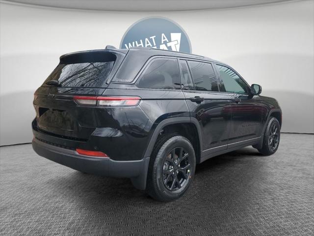 2026 Jeep Grand Cherokee GRAND CHEROKEE LAREDO ALTITUDE 4X4