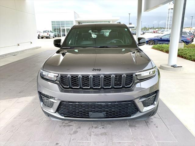 2023 Jeep Grand Cherokee Altitude 4x2