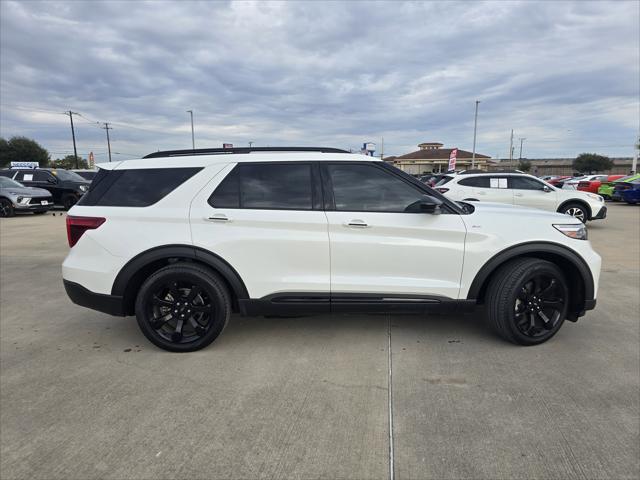 2024 Ford Explorer ST-Line