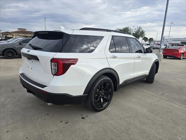 2024 Ford Explorer ST-Line