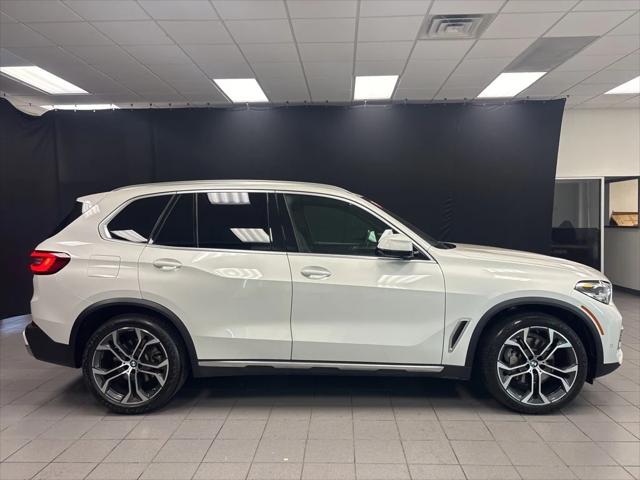 2023 BMW X5 sDrive40i