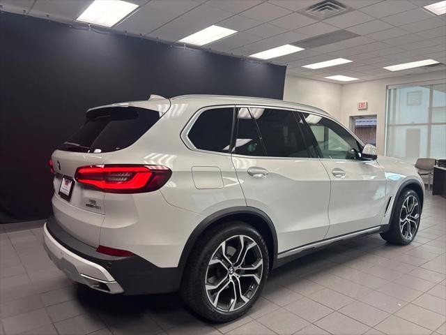 2023 BMW X5 sDrive40i