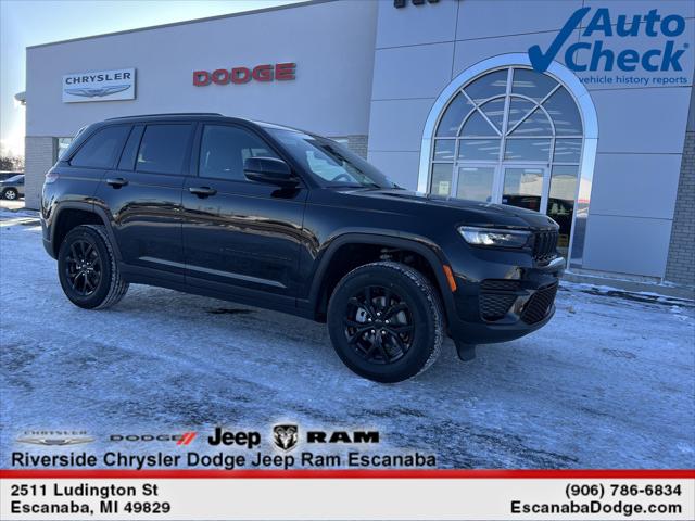 2025 Jeep Grand Cherokee GRAND CHEROKEE ALTITUDE 4X4