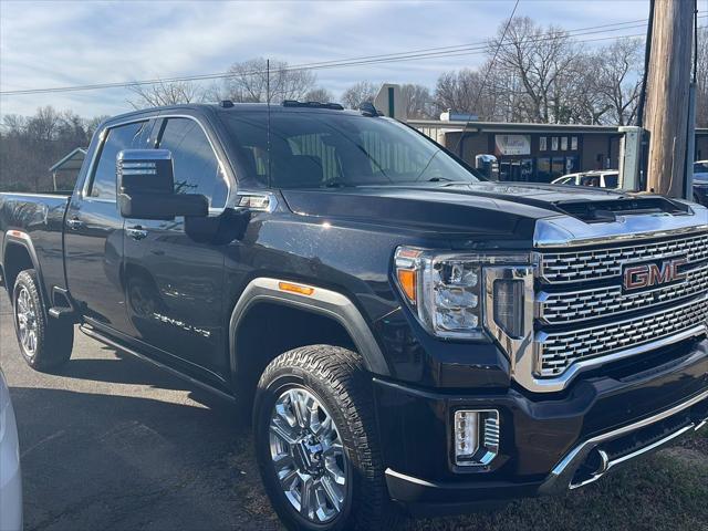 2023 GMC Sierra 2500HD 4WD Crew Cab Standard Bed Denali