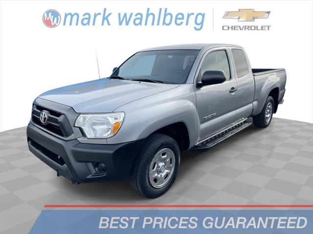 2015 Toyota Tacoma 2WD Access Cab Standard Bed I4 Manual (SE)