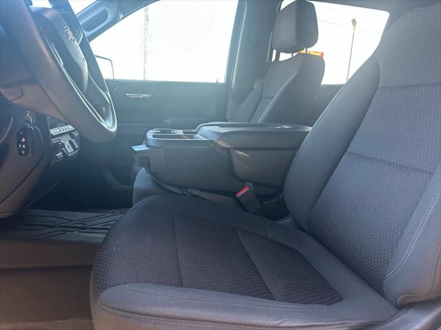 2020 Chevrolet Silverado 1500 4WD Crew Cab Short Bed Custom