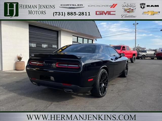 2021 Dodge Challenger SXT