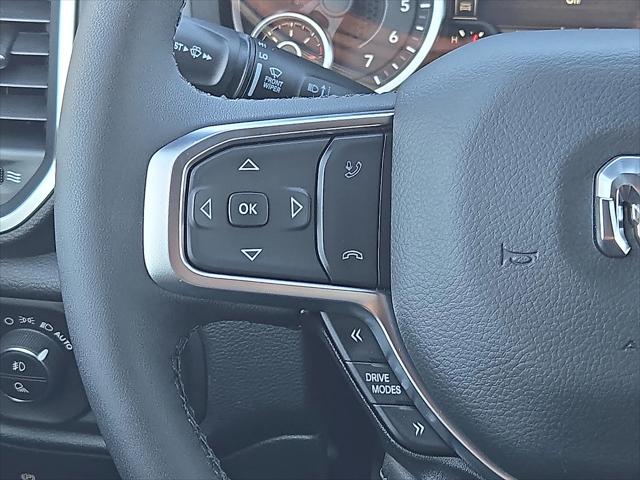 2026 Ram 1500 Big Horn Crew Cab 4x4 5'7" Box