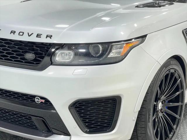 2017 Land Rover Range Rover Sport 5.0L V8 Supercharged SVR