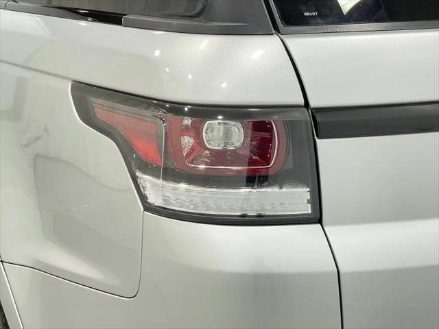 2017 Land Rover Range Rover Sport 5.0L V8 Supercharged SVR