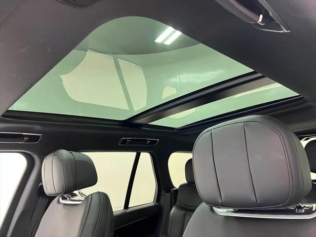 2024 Land Rover Range Rover P530 SE