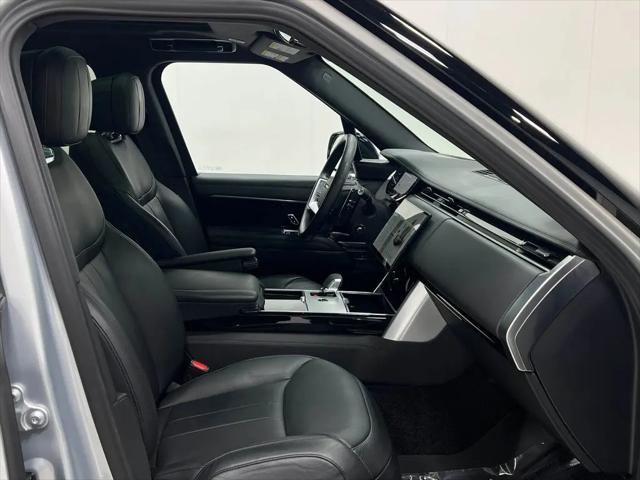 2024 Land Rover Range Rover P530 SE