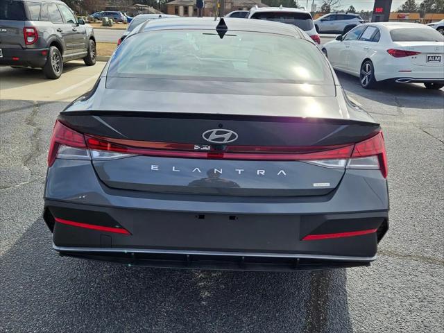 2026 Hyundai Elantra Hybrid SEL Sport